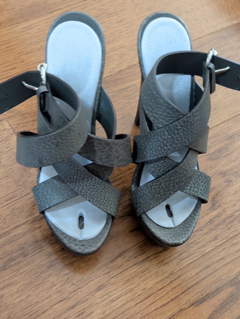 Gucci Old Libeccio platform sandals